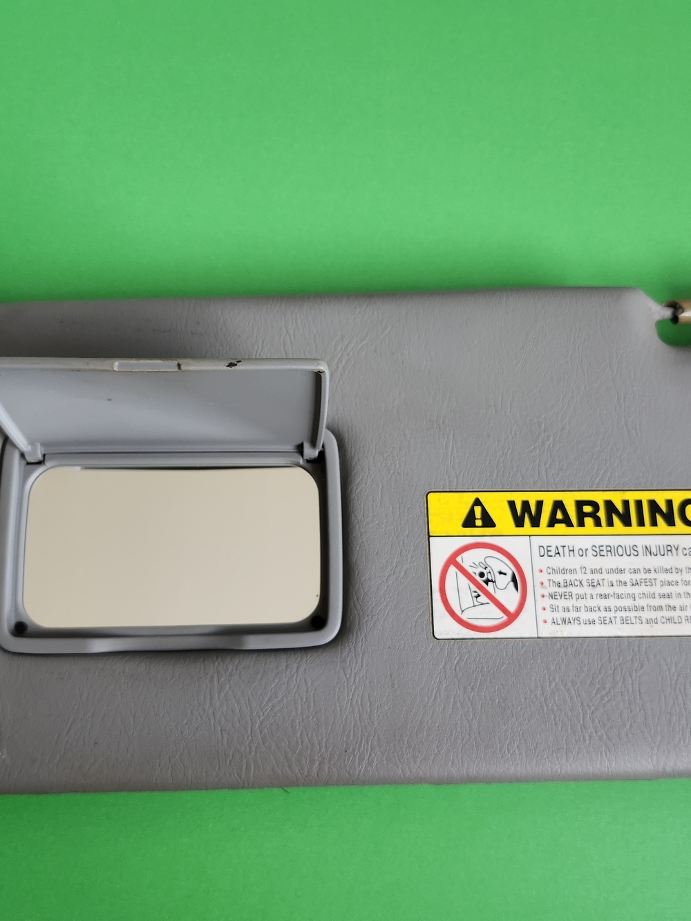 2002-04 Honda CRV Genuine OEM Sun Visor Gray Vinyl Driver's Side W/ VanityMirror